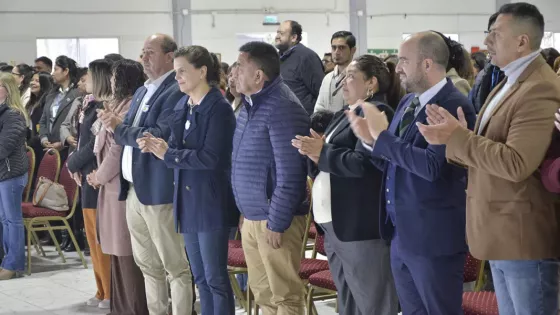 En Salta se analizaron los desafíos y oportunidades de la educación para jóvenes y adultos