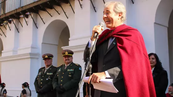 Más de 300 personas homenajearon al General Güemes en Plaza de Mayo