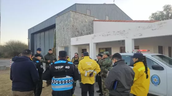 El trabajo de combate de incendios en Cafayate se refuerza con la Brigada Nacional Centro