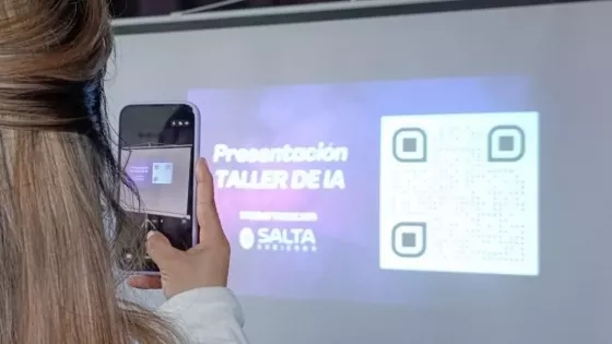 Modernización fortalece la alfabetización en Inteligencia Artificial con más de mil salteños capacitados