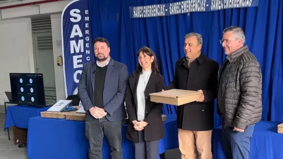 Se entregaron 22 antenas satelitales para consolidar el Hospital Público Digital y potenciar los operativos de Extramuros en el interior provincial
