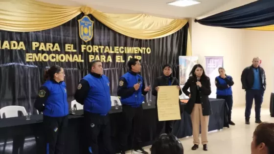 Continúan las capacitaciones de Bienestar Policial para efectivos de la fuerza de seguridad