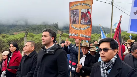 El ministro Ignacio Jarsún acompañó a los vecinos de Los Toldos en sus fiestas patronales