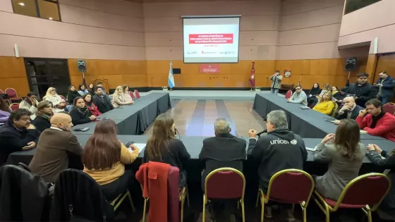 El Gobierno avanza en la consolidación de políticas públicas y redes de prevención para la salud integral adolescente