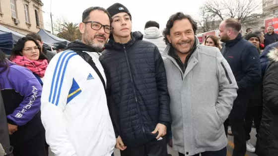 Sáenz participó de la gran muestra Estudiá Salta que convocó a miles de jóvenes y familias