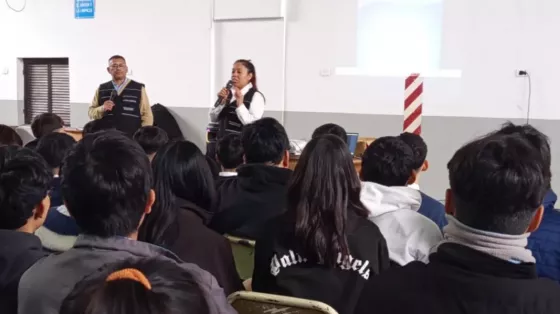 Más de 1000 estudiantes de Tartagal fueron capacitados para el abordaje de problemáticas sociales