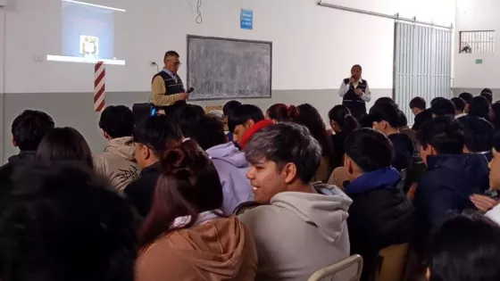 Más de 1000 estudiantes de Tartagal fueron capacitados para el abordaje de problemáticas sociales