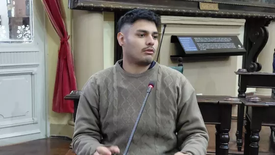 Estudiantes de la UNSa debatieron sobre tributación minera en el programa 