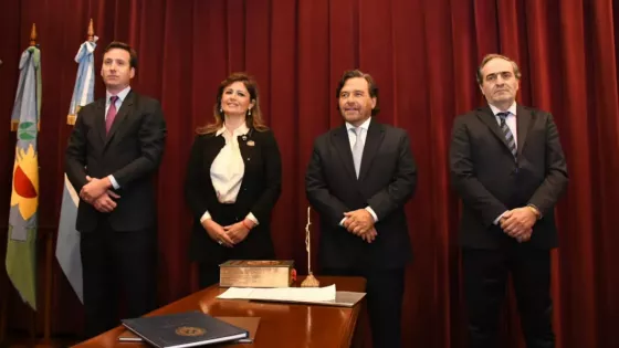 El gobernador Gustavo Sáenz participó del acto de juramento del Asesor General de Incapaces