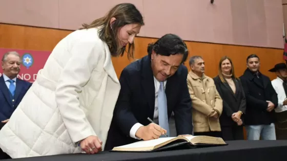 El gobernador Sáenz tomó juramento al nuevo ministro de Seguridad y Justicia, Nicolás Avellaneda