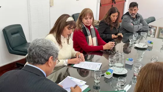 Salud y la UNSa impulsan un convenio para promover la formación y la investigación