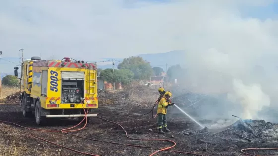 Controlaron focos de incendios de pastizales en la zona sur de la ciudad