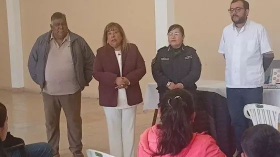 Policías y sus familias accedieron a controles oftalmológicos en General Güemes