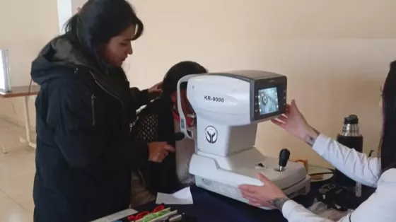 Policías y sus familias accedieron a controles oftalmológicos en General Güemes