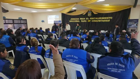Continúan las capacitaciones de Bienestar Policial para efectivos de la fuerza de seguridad