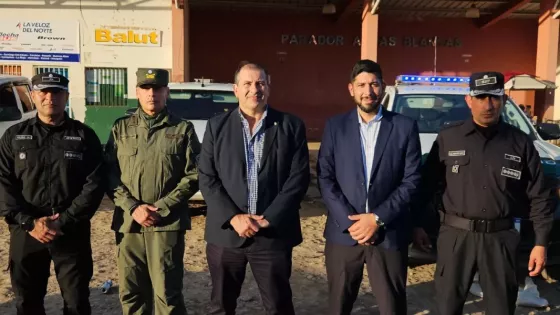 Verifican el trabajo preventivo de la Policía de Salta en la zona del Paso Internacional Puerto Chalanas