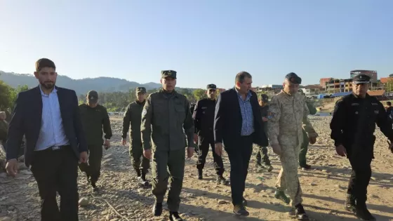 Verifican el trabajo preventivo de la Policía de Salta en la zona del Paso Internacional Puerto Chalanas