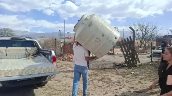 Sáenz supervisó la asistencia integral de la Provincia a las familias afectadas por los incendios en barrio El Refugio