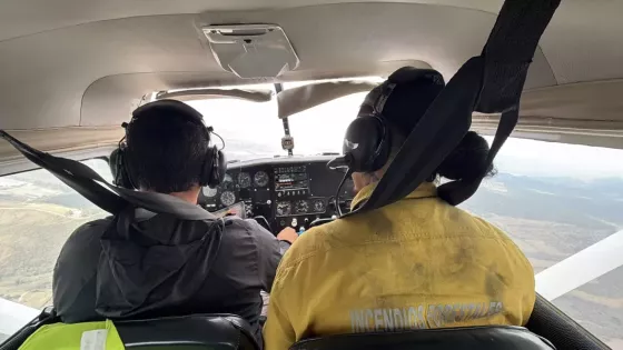 Defensa Civil realizó sobrevuelo de monitoreo en Salta Capital y alrededores tras los incendios