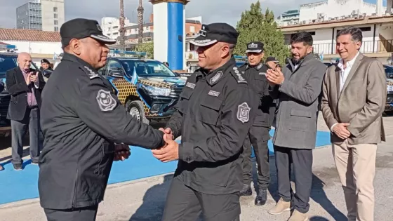 Nuevos móviles para fortalecer la seguridad en municipios y unidades especiales de la Policía de Salta