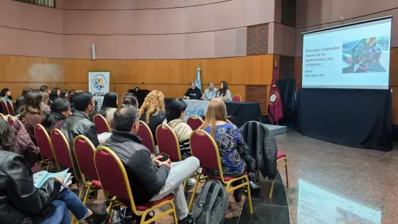 Salud Pública inició una capacitación para fortalecer la atención en salud mental de adolescentes