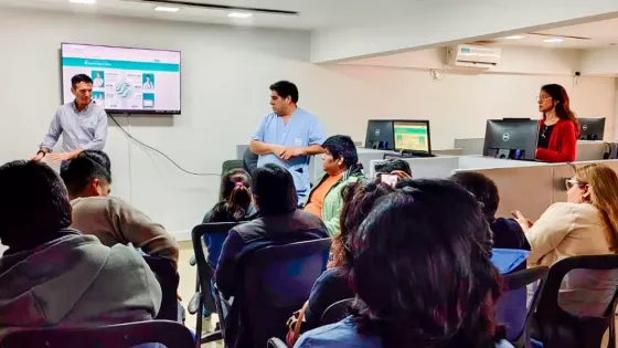 La capacitación de equipos de salud impulsa la expansión del Hospital Digital en la provincia