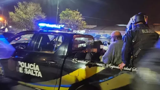 Trabajo conjunto en el canal de avenida Hipólito Yrigoyen