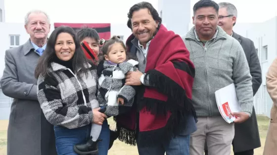 Entrega de 138 viviendas en Capital