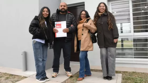 Entrega de 138 viviendas en Capital