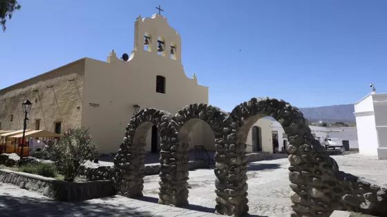 Cachi fortalece la comercialización de su destino ante agencias de viajes de todo el país