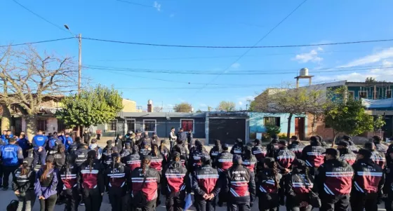 Más de 130 efectivos de distintas áreas de la Policía participaron de un amplio Operativo de Protección Ciudadana