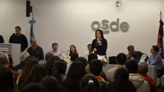 Estudiantes de escuelas técnicas y terciarios se capacitarán en la industria del litio en Salta