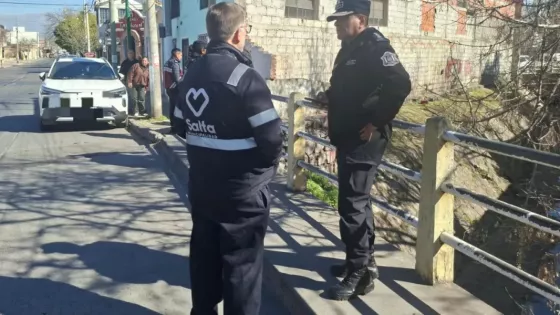 Operativo conjunto de limpieza y despeje en el canal Esteco