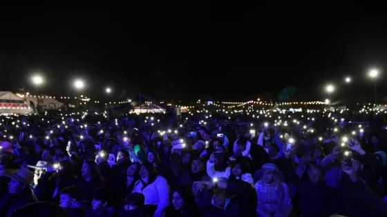 Sáenz compartió con miles de familias el tradicional Festival de la Doma y Folclore en San Lorenzo