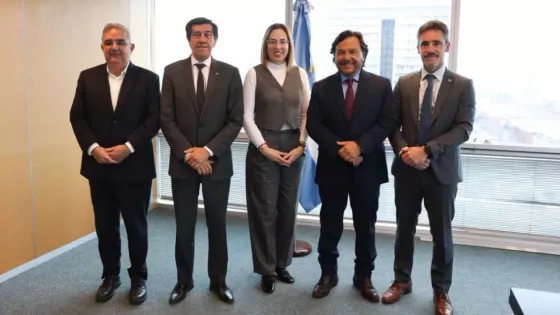 Los gobernadores Sáenz, Sadir y Jalil de la Mesa del Litio impulsan una agenda estratégica para convertir al recurso en crecimiento local