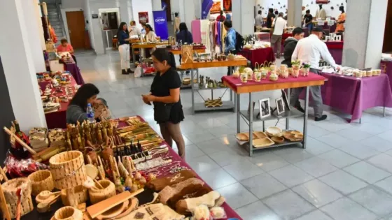 Nueva edición de la Feria Artesanal “Hecho en la Tierra del Milagro” en la Casa de la Cultura