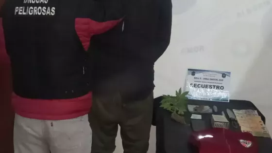 Desarticulan tres bocas de expendio de droga en barrio Santa Clara de Asís