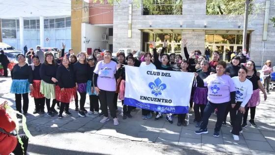 Con gran convocatoria, se realizó la Expo de Personas Mayores en Plaza Belgrano