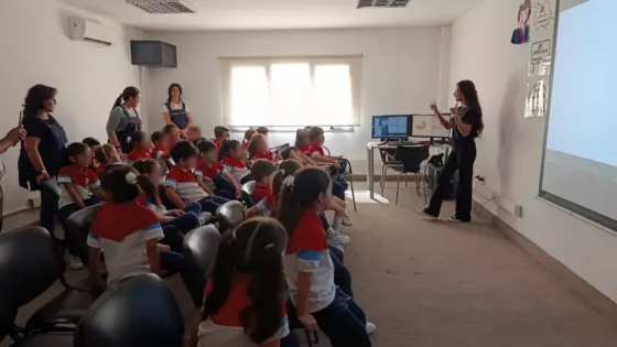 Alumnos del Colegio Belgrano visitaron las instalaciones del Sistema de Emergencias 9-1-1