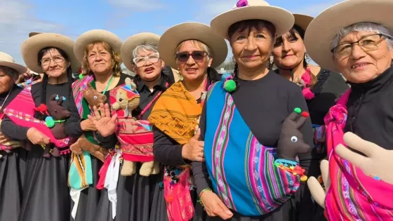 Más de 300 personas mayores participaron del Encuentro de Danza y Expresión en El Quebrachal