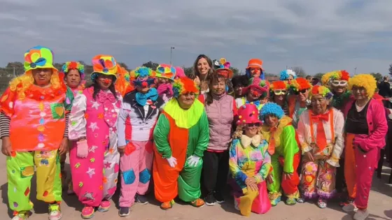 Más de 300 personas mayores participaron del Encuentro de Danza y Expresión en El Quebrachal