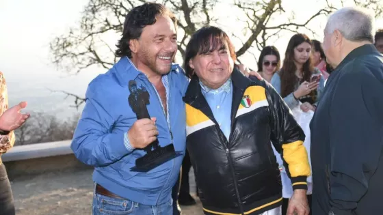 Salta homenajeó a Ricky Maravilla por su aporte a la cultura y música popular