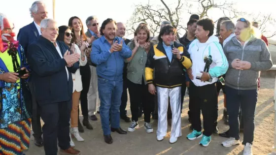 Salta homenajeó a Ricky Maravilla por su aporte a la cultura y música popular