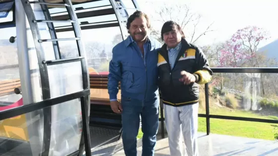 Salta homenajeó a Ricky Maravilla por su aporte a la cultura y música popular