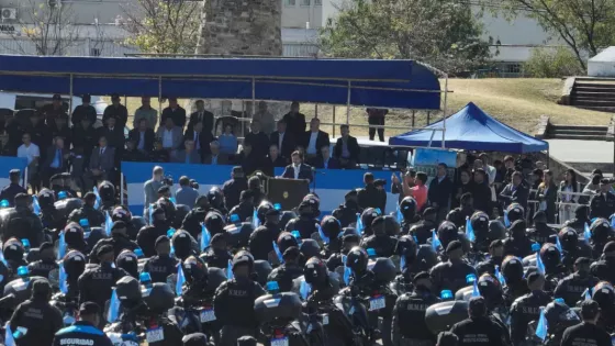 Sáenz fortalece a la Policía de Salta con 151 nuevos móviles y 300 agentes
