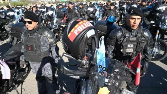 Sáenz fortalece a la Policía de Salta con 151 nuevos móviles y 300 agentes