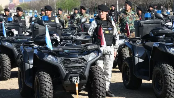 Sáenz fortalece a la Policía de Salta con 151 nuevos móviles y 300 agentes