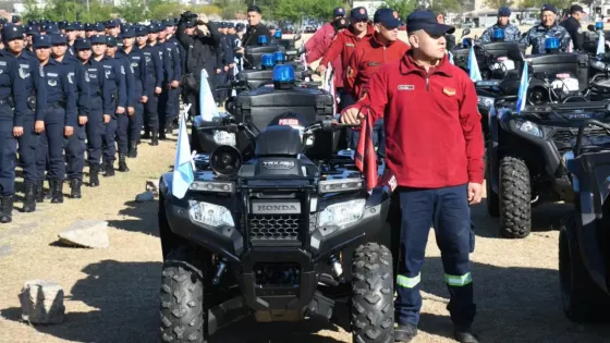 Sáenz fortalece a la Policía de Salta con 151 nuevos móviles y 300 agentes