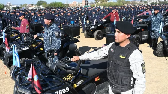 Sáenz fortalece a la Policía de Salta con 151 nuevos móviles y 300 agentes