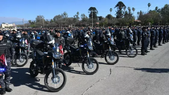 Sáenz fortalece a la Policía de Salta con 151 nuevos móviles y 300 agentes